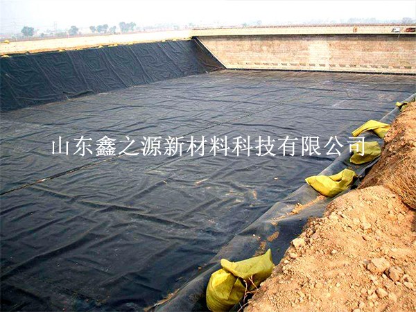 黑膜沼氣池選擇的沼氣池土工膜為何有差距？