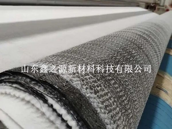 膨潤土防水毯在垃圾填埋場(chǎng)的鋪設(shè)技巧