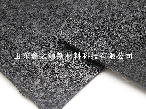糙面土工膜在氧化塘防滲中的應(yīng)用技巧：創(chuàng)新策略，確保無漏