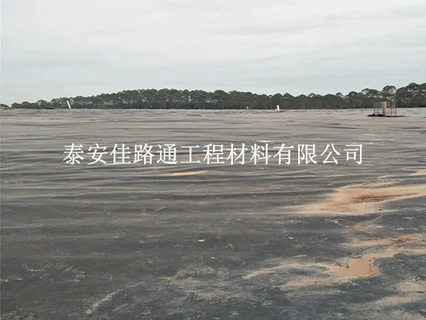 沼氣池黑膜運輸“三字訣”：穩(wěn)、護、查